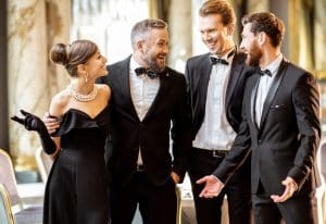 can i wear black suit to black tie event